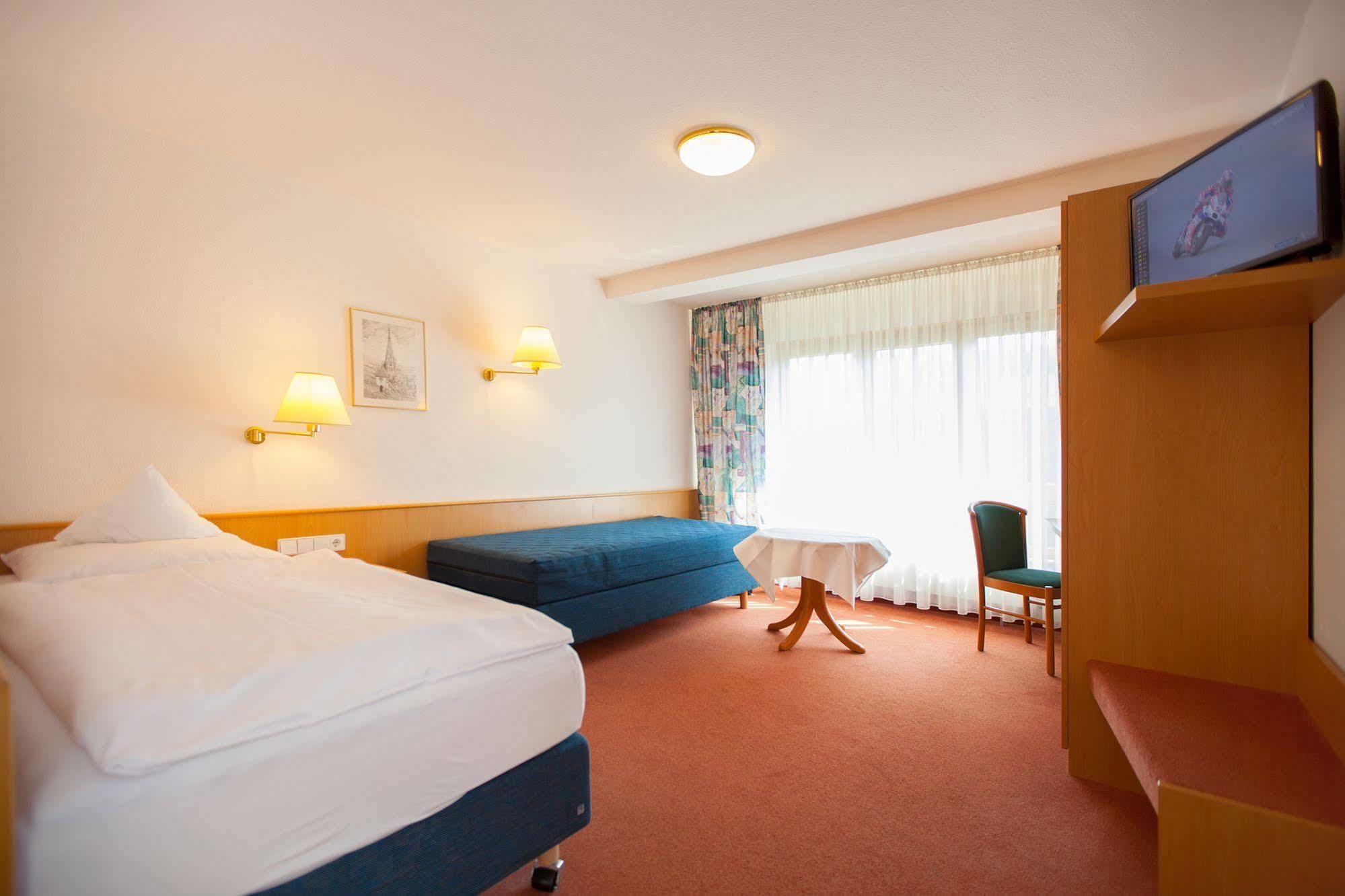 Hotel Lamm Όστφιλντερν Εξωτερικό φωτογραφία